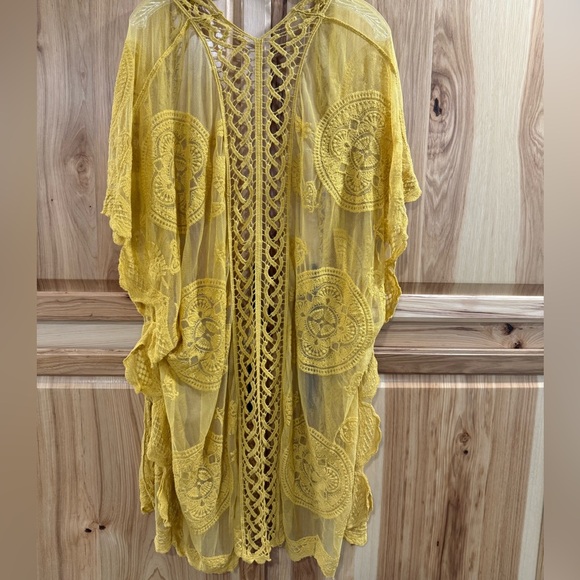 Do Everything in Love Mustard Lace Cardigan Kimono Beach Cover Up One Size - Picture 9 of 13